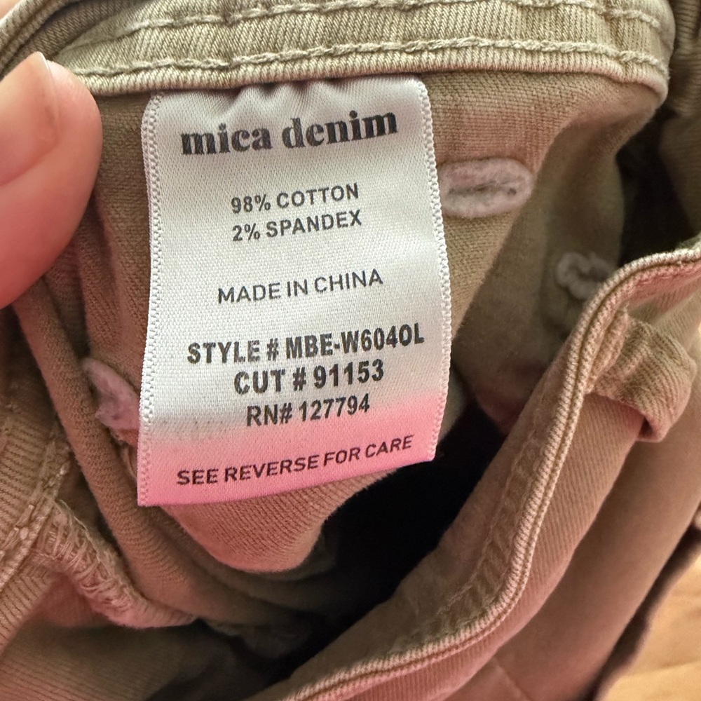 Mica Denim Olive Green Wide Leg Cropped Jeans Size 29 Raw Hem - Picture 6 of 6